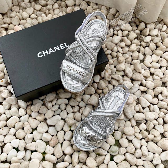 Chanel女鞋 香奈兒2020爆款涼鞋 Chanel休閒女沙灘鞋  naq1172